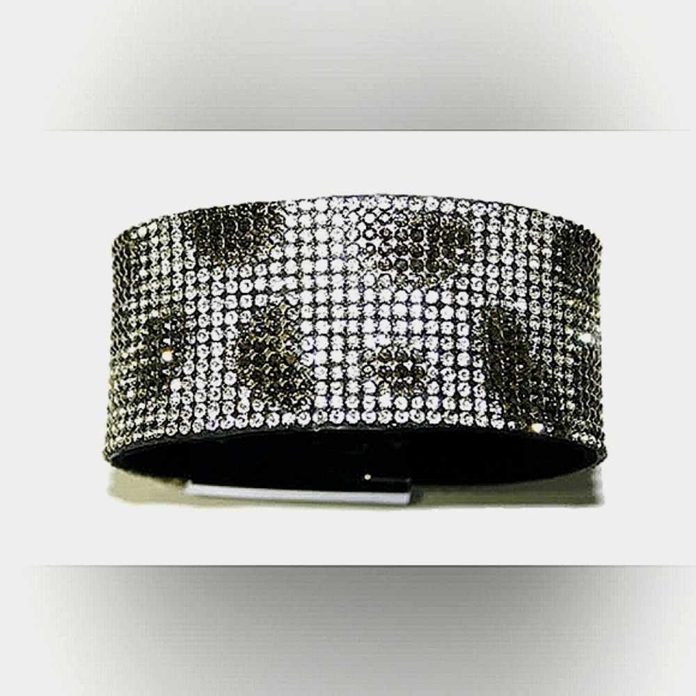 Crystal Leopard Magnetic Clasp Bracelet